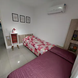 estilo-mineiro-centro-de-floripa-70m2-c-garagem.santa-catarina-brasil.com/